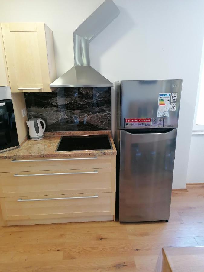 Apartment "B" 50 M From The Beach Задар Екстериор снимка